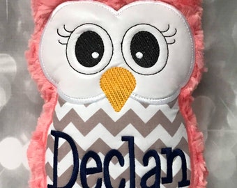 Personalized Coral Plush Owl Reading Buddy Pillow, Soft Toy