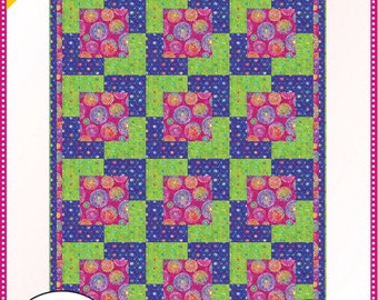PATTERN:  TOWN SQUARE - 3 Yard Quilts - Fabric Cafe - #091922 - Easy - Beginner - Lap - Throw Size Quilt
