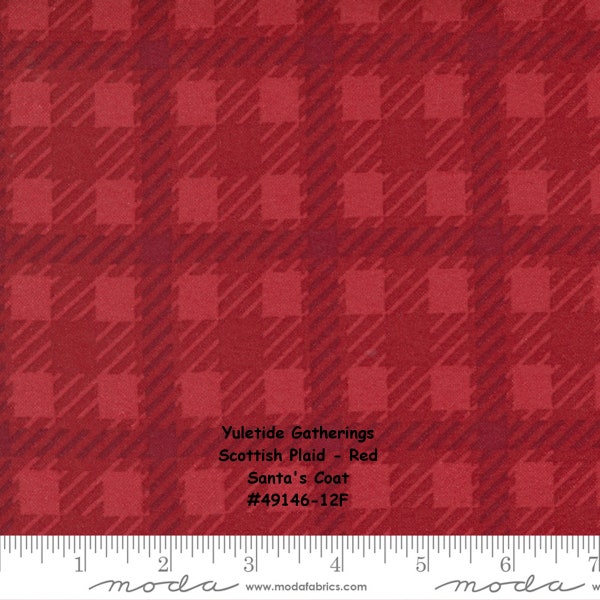 YULETIDE GATHERINGS - 49146-12F - Scottish Plaid - Red - Santa's Coat -  Primitive Gatherings - Flannel - Man Quilt