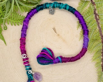 Pañuelo para el pelo con espiral de rastas de amatista: hilo morado verdoso, amuleto de Fátima