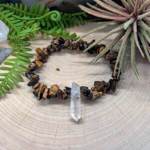 Tigers eye bracelet, protection jewelry, clear quartz bracelet, yoga jewelry, stackable bracelet, yoga, meditation jewelry, beaded bracelet