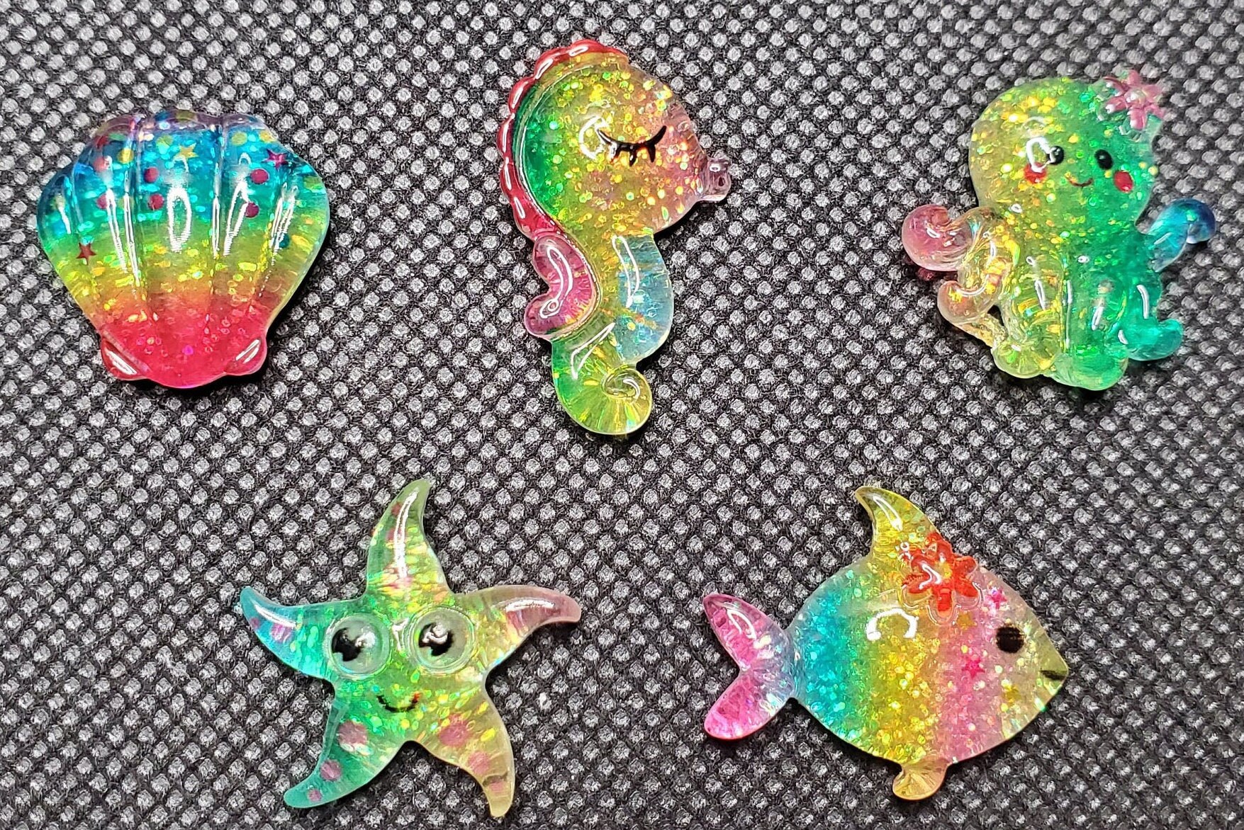 Mini Rainbow Glittery Sea Critters Resin 5D Diamond Painting Cover Minders