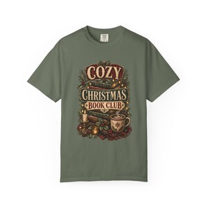 Camiseta acogedora para club de lectura navideño / Regalo para amantes de los libros, camiseta de lectura navideña, camiseta para lectores navideños imagen 5