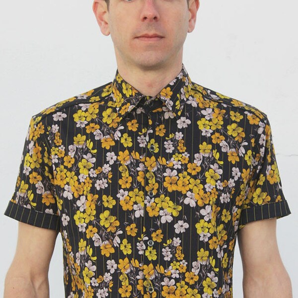 Camisas de flores manga corta - Flor de Cerezo Dorado