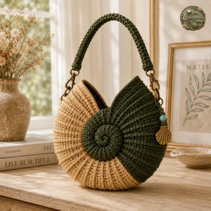 Spiral Shell Crochet Bag Pattern PDF, Nautilus Ribbed Round Handbag, Crochet Handle Purse