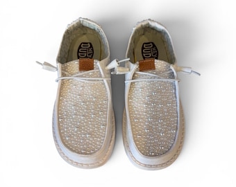 Custom Bridal Shoes| Pearl Wedding Loafer for Bride (Full Pearl Mix Edition) Bridal dude shoes, wedding hey dudes, bridal shower gift, etc.