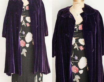 Vintage 1950's Deep Purple Velvet Swing Coat. Fisher Bros. Size Small to Medium