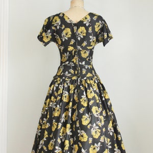 Vintage 1950's Yellow and Black Floral Print Dress. Fit n Flare. Bow Tie Back. Size Extra Small. XS image 7