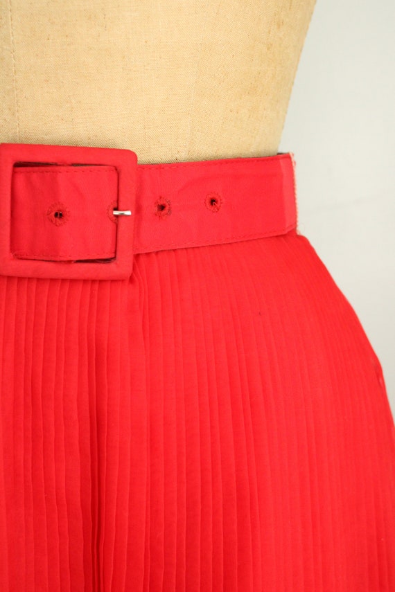 Vintage 1960's Bright Red Pleated Chiffon Belt Sk… - image 4