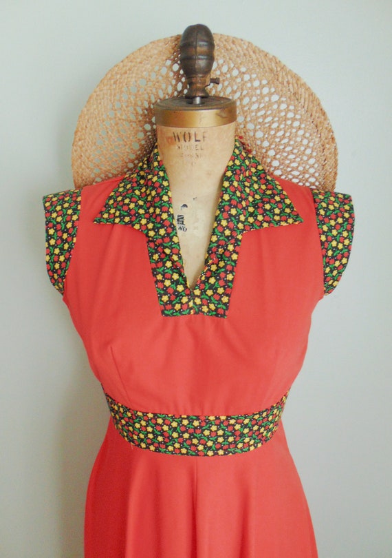 Vintage 1970's Red Cotton Day Dress. Black Floral… - image 6