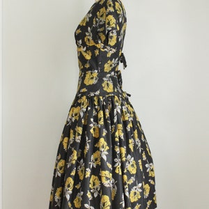 Vintage 1950's Yellow and Black Floral Print Dress. Fit n Flare. Bow Tie Back. Size Extra Small. XS image 10