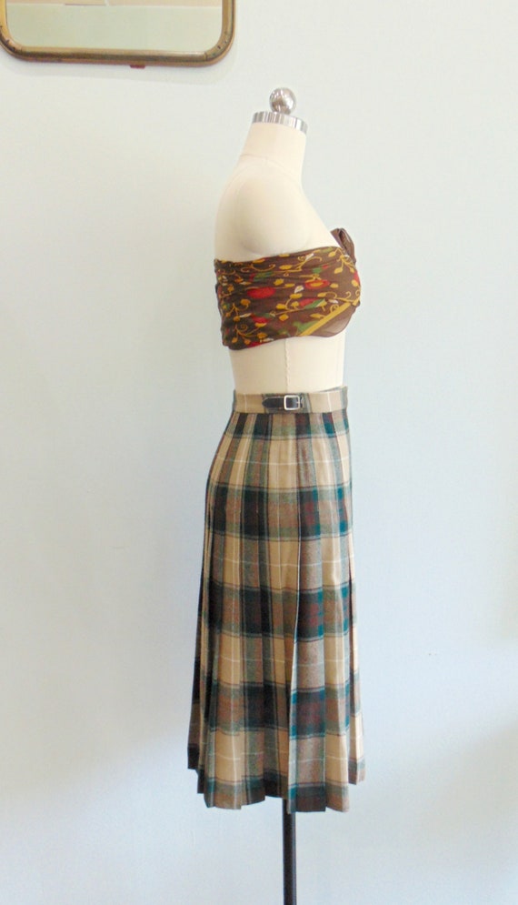 Vintage 1970's Plaid Wrap Skirt / Knee Length / T… - image 3