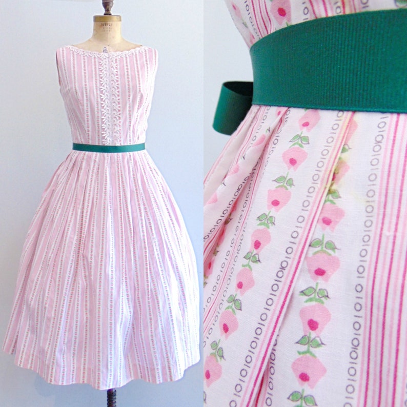 Vintage 1950/'s Floral Print Dress  Rose Striped Print  Fifties Full Skirt  Size Medium