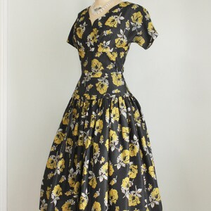 Vintage 1950's Yellow and Black Floral Print Dress. Fit n Flare. Bow Tie Back. Size Extra Small. XS image 9