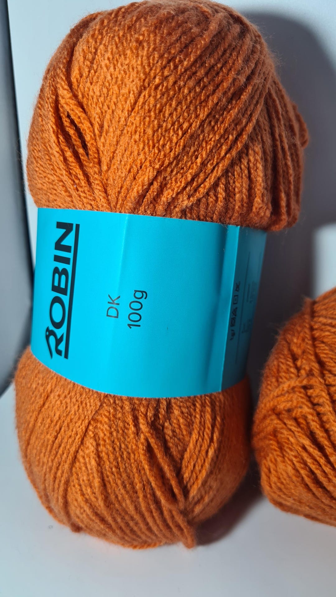 Robin Double Knitting Yarn. - Etsy UK