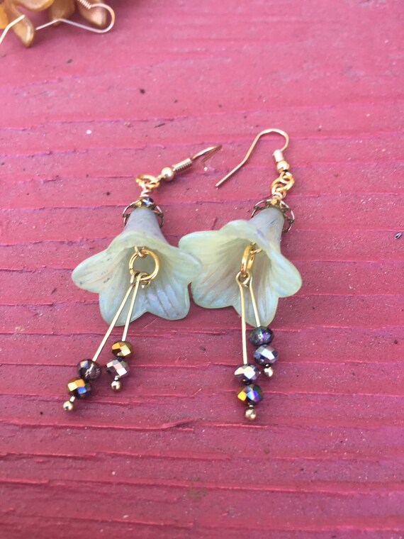 Trumpet Flower Earrings