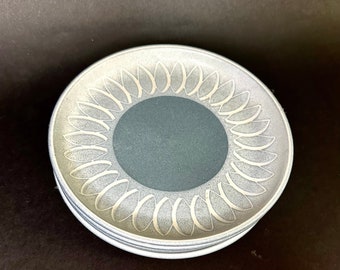 4 Denby Stoneware Bread or Dessert Plates, Echo Blue Line, Hand-decorated blue plates w/ White detail, Great condition, Made in England