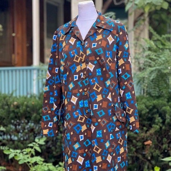 Rare Vintage 70's Mod Brown Geometric Print Shirt Dress with Half Placket, Gold Detail Buttons & Front Pockets by Trevira 2000, Plus Size 14