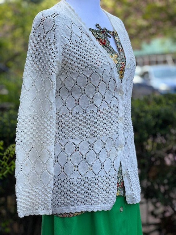 Vintage 1950’s Cream Crocheted  V-Neck Cardigan, S