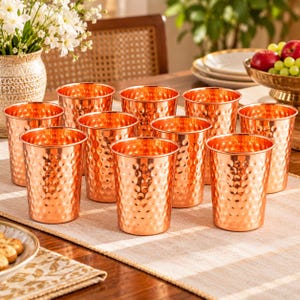 Vaso de agua martillado en tono oro rosa / Vaso tradicional indio para beber con textura texturizada y acabado brillante / Juego de thali y regalos de boda