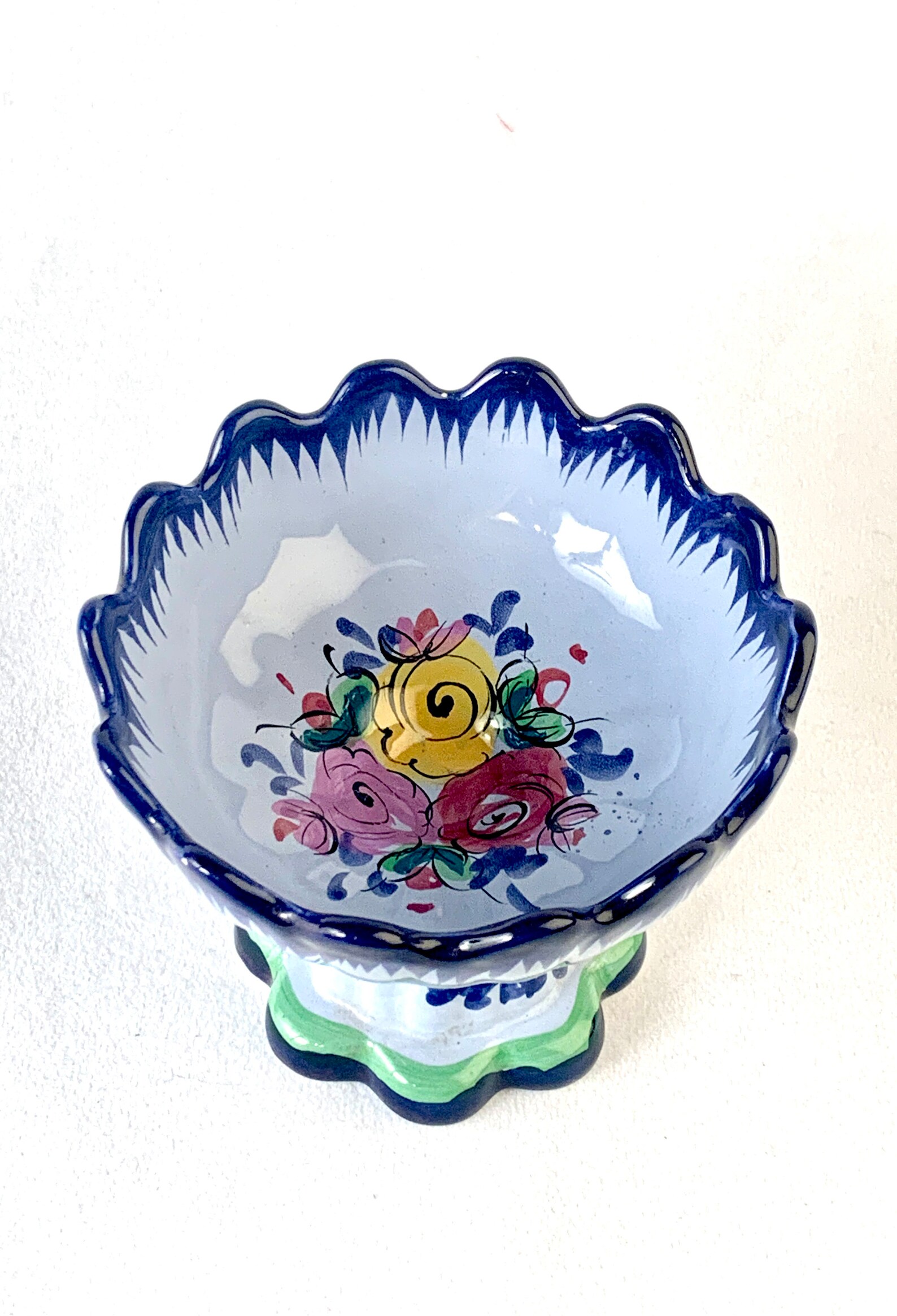 Vintage Vestal Floral Portuguese Blue Ceramic Painted Footed Bowl Dish Photo Inspiration