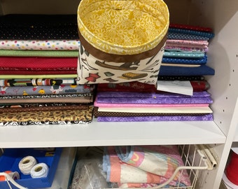 Cotton Scrap Catcher: Sewing Accessory with Pin Cushion