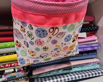 Cotton Scrap Catcher with Pin Cushion: Sewing Accessory