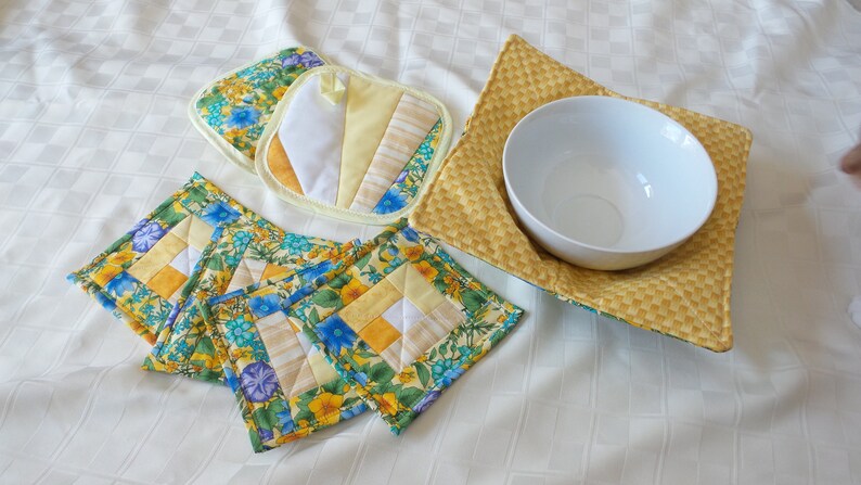 Lady In Stitches housewarming gift mug rugs,student gift Bridal Shower,Microwave Bowl Cozy set,pair of hot pads Graduation gift