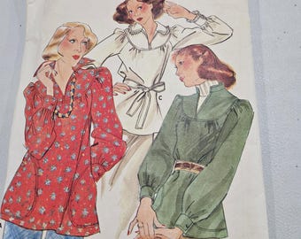 Butterick Sewing Pattern 4444 Misses Top and Belt, Size 10