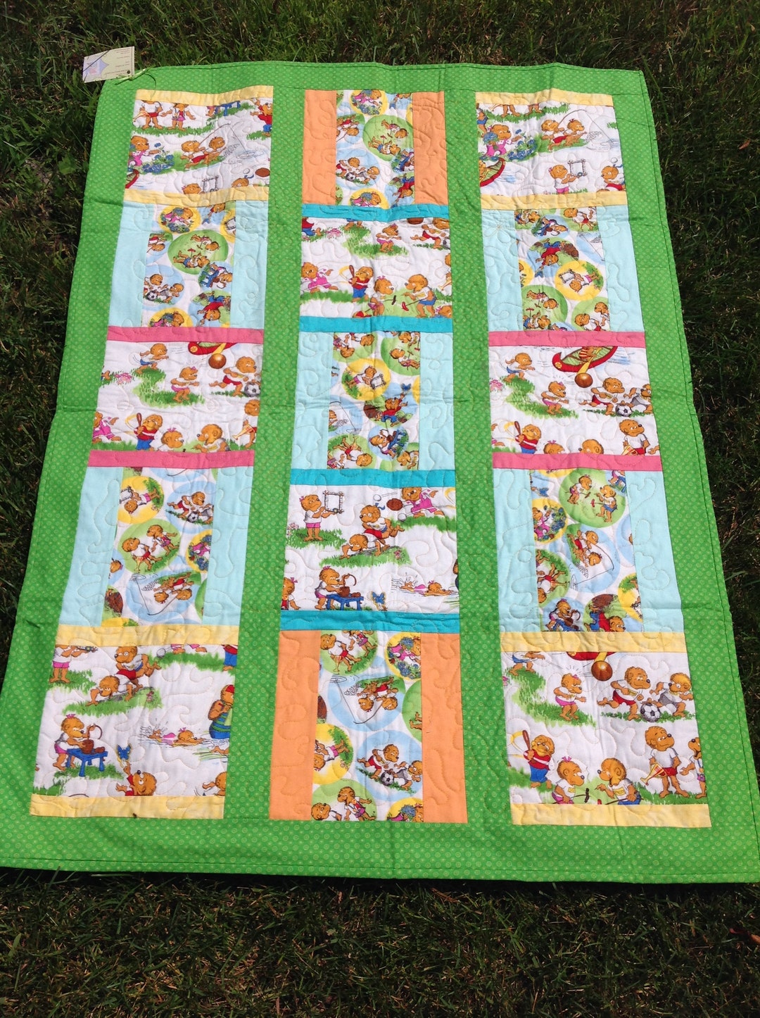 Bears Baby Quilt, Crib Quilt, Baby Shower Gift, New Mom Gift, Child