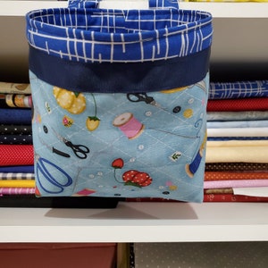 Scrap catcher or snips bag for your fabric and crafting scraps.