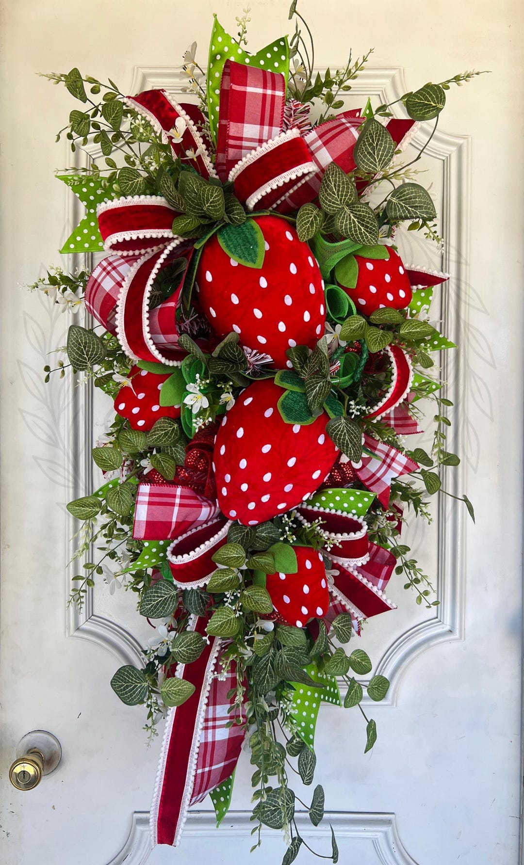 Handcrafted Strawberry Door Swag, Summer Farmhouse Berry Decor, Red ...