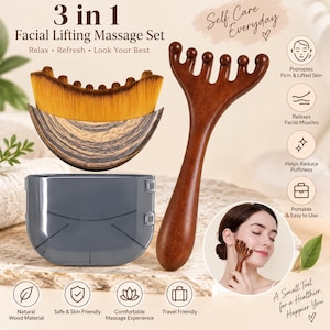 Pode incluir: Um conjunto de massagem facial lifting 3 em 1 com uma ferramenta de massagem de madeira escura com várias pontas, uma escova curva com cerdas amarelas e cabo de madeira, e um estojo de plástico cinza. Texto 3 in 1 Facial Lifting Massage Set.