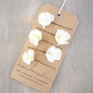 Set of 5 Small Ivory Hydrangea Bud Hair Flowers , Flower Hair Pins, Wedding Hair Accessorise