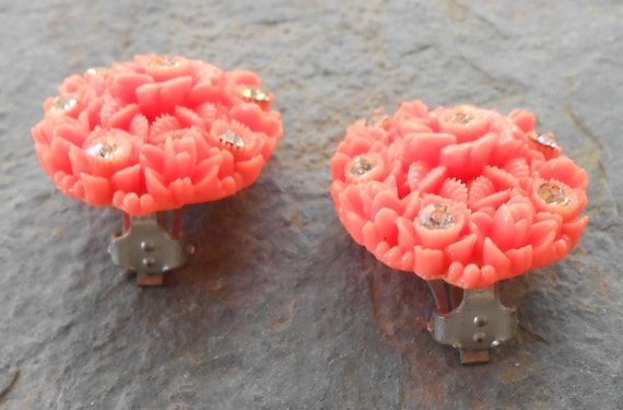 Vintage Coral "Carved" Celluloid Rose Rhinestone … - image 7