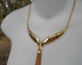 Vintage Avon Royal Tassel Gold Tone Choker Bib Necklace