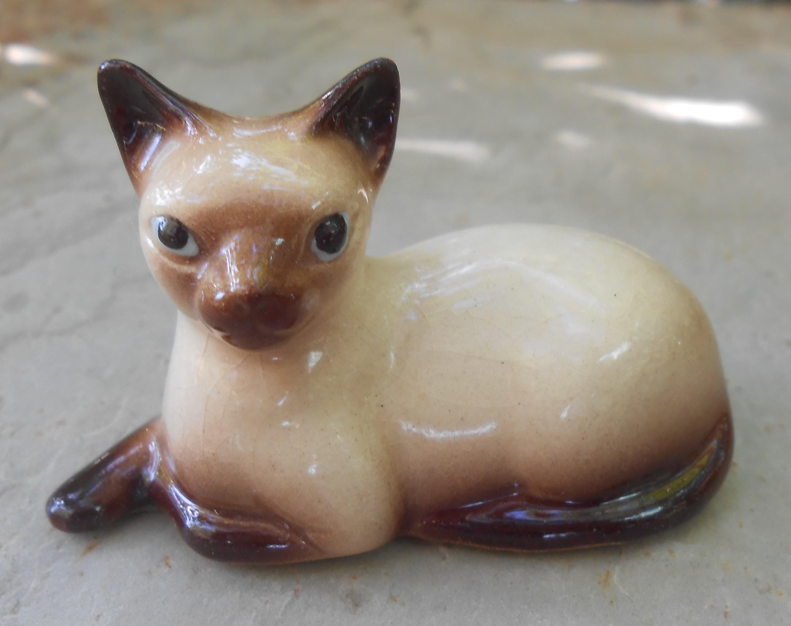 Hagen Renaker Cat - Etsy