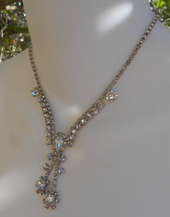 Vintage Clear Glass Rhinestone Dangle Necklace