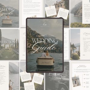 Könnte beinhalten: Ein digitales Tablet zeigt das Cover eines Hochzeitsführers mit einem Paar in einem Holzboot auf einem See und dem Text La Dolce Vita Wedding Guide. Der Hintergrund zeigt eine Collage aus verschiedenen Seiten des Führers mit Text und Fotos.