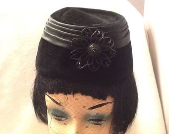 Vintage Womens Pillbox Hat Black Netting Formal Velvet