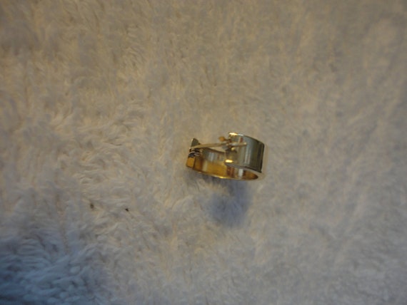 Vintage Single Hoop 14K Gold Earring, Single Gold… - image 6