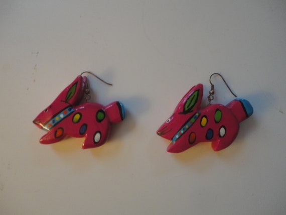 Vintage Hand Painted Hot Pink Wood Bunny Earrings… - image 6