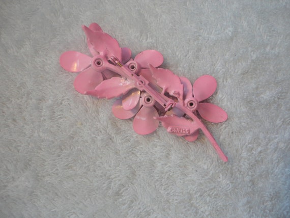 Vintage Flamboyant Large Pink Floral Brooch by We… - image 2