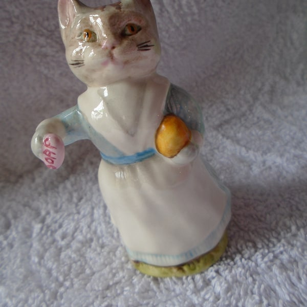 Vintage Beatrix Potter Ceramic Tabitha Twitchett Figurine Beswick England, F Warne and Co Ceramic Tabitha Twitchett, Beatrix Potter Figurine