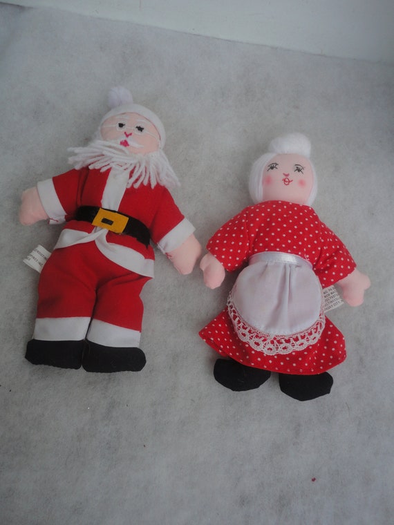 stuffed santa and mrs claus