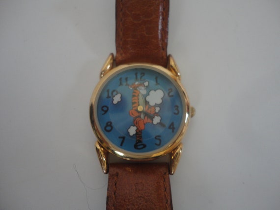 Vintage Working Disney Tigger Battery Watch Leath… - image 1