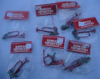 Vintage Unused Red Metal Christmas Horns by Midwest Importers, New Old Stock, French Horn Ornament, Christmas Horn Ornaments,Midwest Importr