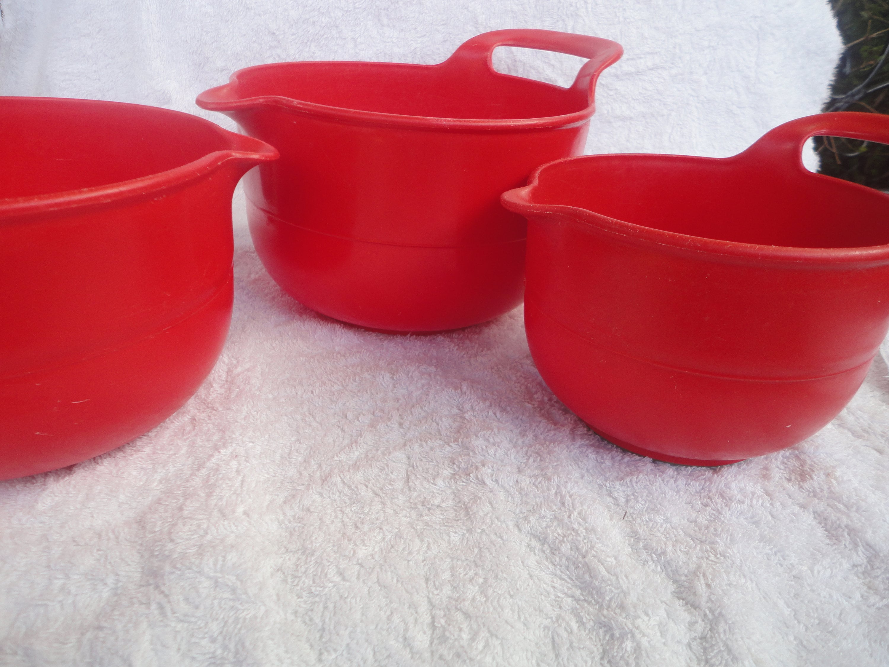 Vintage Red Plastic Nesting Bowls by Buchsteiner Made in Germany, Red  Kitchen, Red Mixing Bowls, Red Melmac Nesting Bowls, Buchsteiner, Bowl 