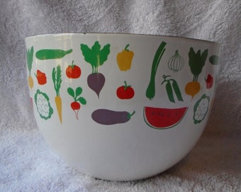 Vintage Kaj Franck White Enamel Veggie Motif Bowl Made in Finland, Kaj Franck, MCM Enamel Bowl, White Enamel Fruit Veggie Bowl, Enamel Bowl