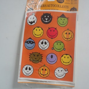 Vintage Unused Hallmark Stickers Autocollants Halloween Stickers Made in USA, Unused Halloween Stickers, Ghost, Witch, Pumpkin, Wolf, Cat